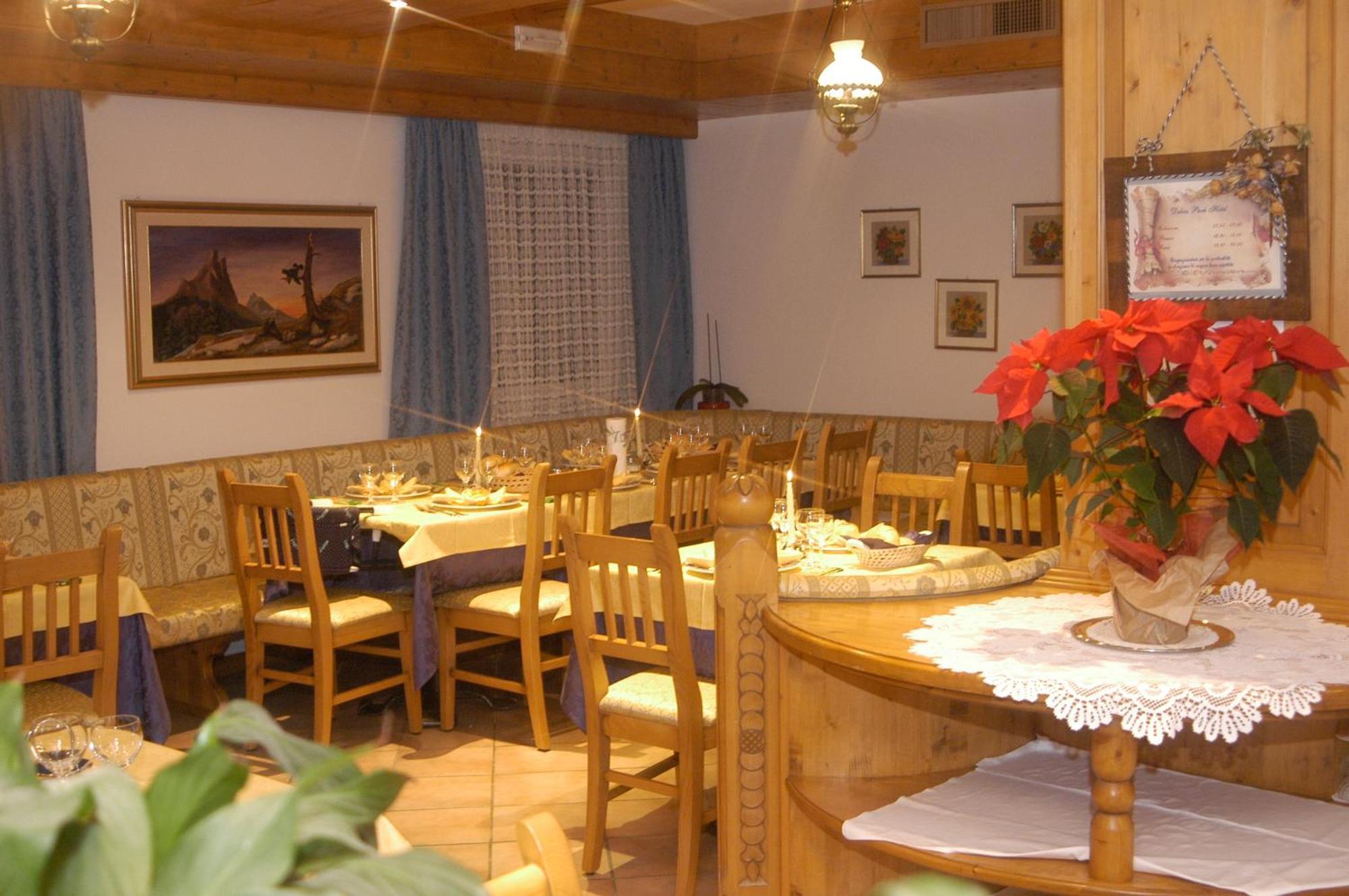 Debra Park Hotel Moena Kültér fotó